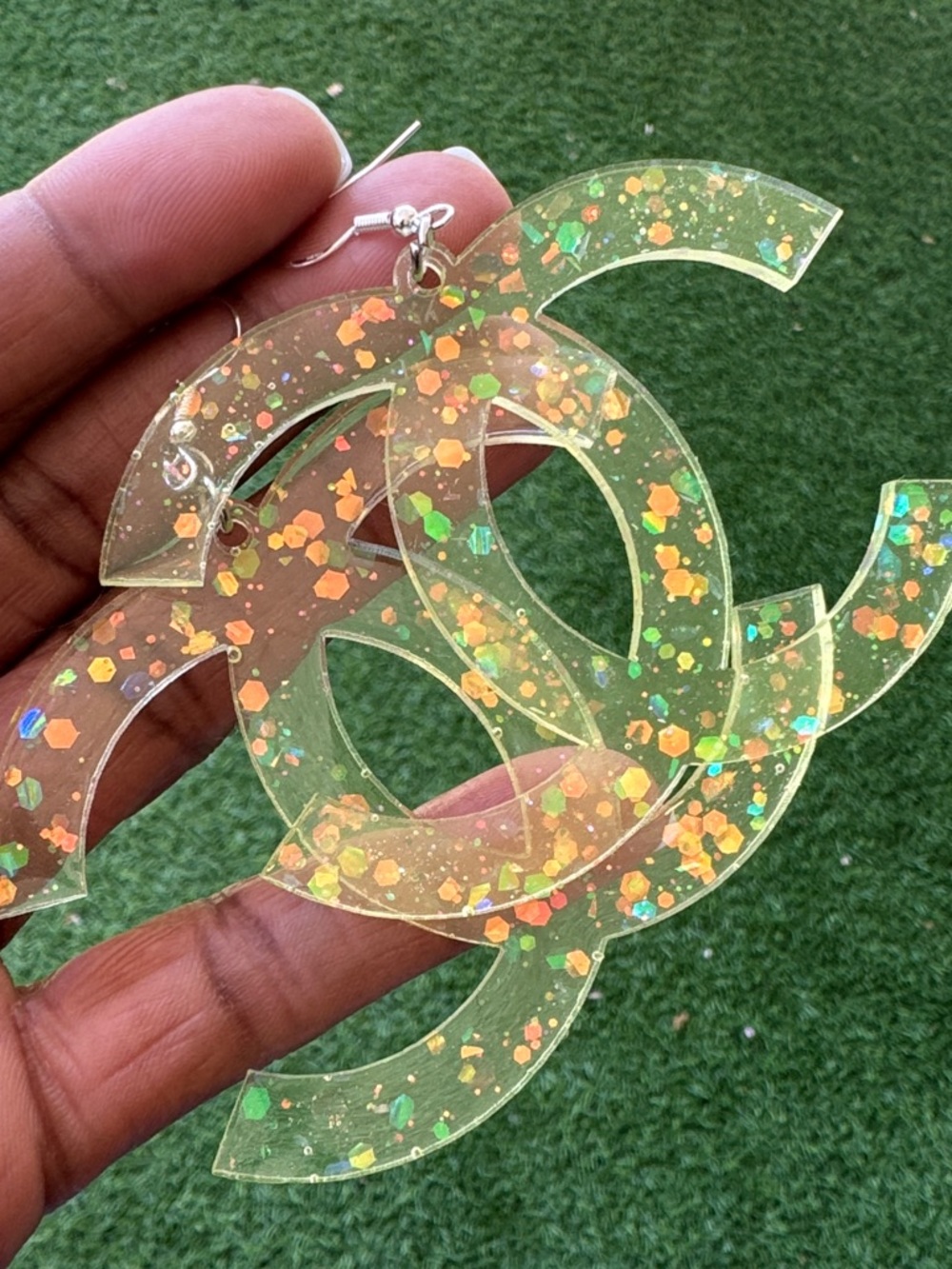 Streetwear Sparkle Yellow CC Fashion Dangle Earrings - Picture 6 of 8